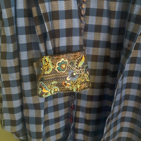 ROBERT GRAHAM Long Sleeve Dress Shirt with FLOWERED CUFF DETAIL Size L - Picture 3 of 8